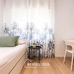 Myhousespain - Piso Reformado Con Patio Privado Apartman