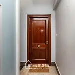 Myhousespain - Piso Reformado Con Patio Privado * Gijón