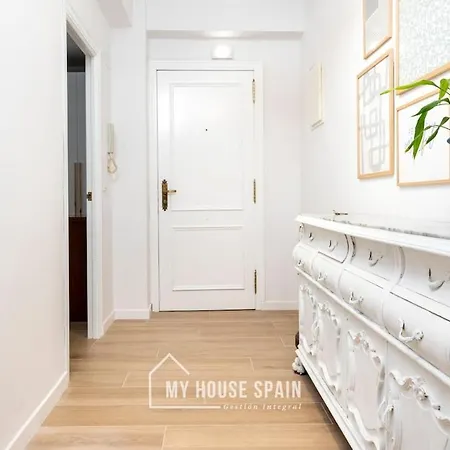 Appartement Myhousespain - Piso Reformado Con Patio Privado Gijón